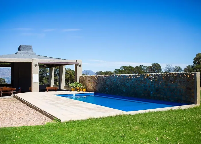 Steenbok Farm Cottages -Mongoose Cottage