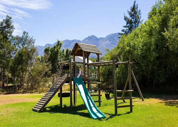 Steenbok Farm Cottages -Mongoose Cottage